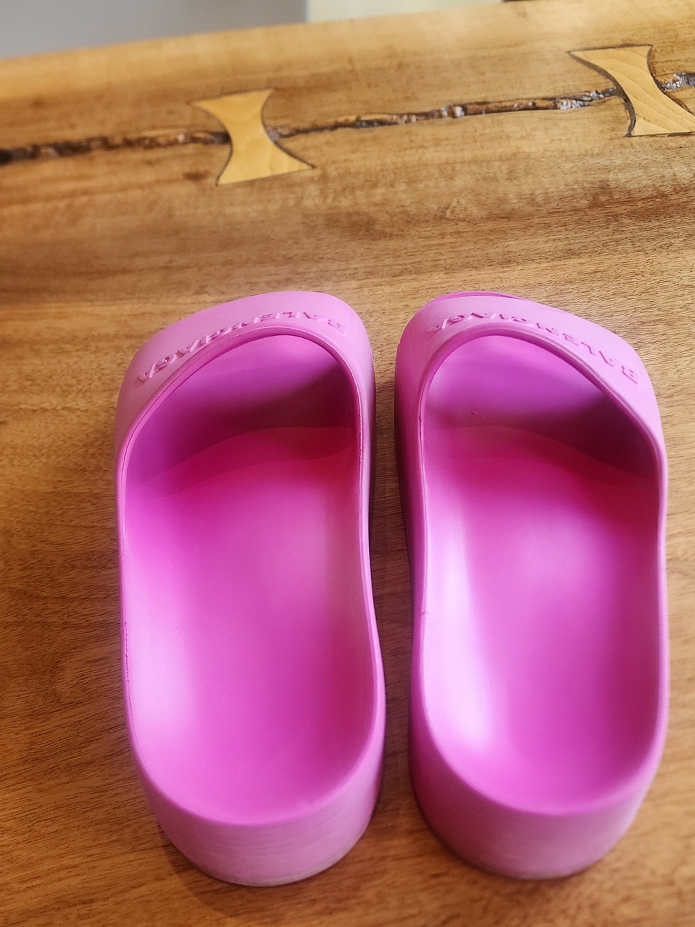 Balenciaga Pink Chunky Rubber Pool Slide Sandals Size 7 - Picture 4 of 10